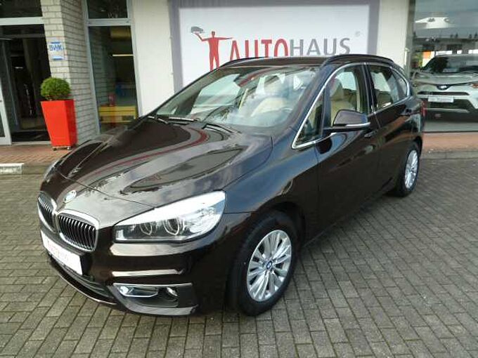 BMW 218i Active Tourer Luxury Line Navi, LED, PDC, Leder, AHK, Alu, usw..